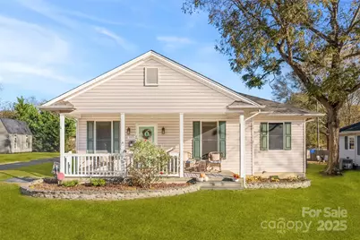 909 S Main Street, Clover, SC 29710 - Photo 1