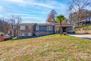 914 Parkwood Rd, Shelby, NC 28150 - Photo 1