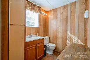 914 Parkwood Rd, Shelby, NC 28150 - Photo 26