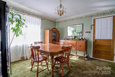 914 Parkwood Road, Shelby, NC 28150 - Photo 6