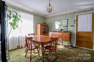 914 Parkwood Rd, Shelby, NC 28150 - Photo 6