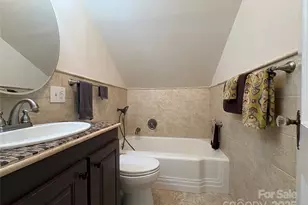 114 Broadway Ave, Tryon, NC 28782 - Photo 26