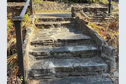 114 Broadway Avenue, Tryon, NC 28782 - Photo 34