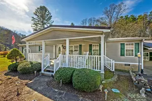 422 Battle Creek Rd, Horse Shoe, NC 28742 - Photo 4