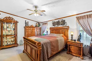 422 Battle Creek Rd, Horse Shoe, NC 28742 - Photo 26