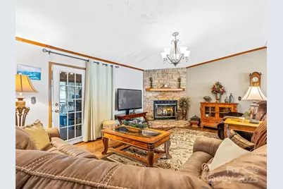 422 Battle Creek Road, Horse Shoe, NC 28742 - Photo 16