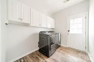 18426 W Catawba Ave, Cornelius, NC 28031 - Photo 22