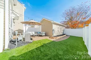 18426 W Catawba Ave, Cornelius, NC 28031 - Photo 26