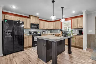 48 Rainbow Lake Cir, Black Mountain, NC 28711 - Photo 8