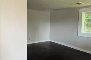 912 Berryhill Rd, Charlotte, NC 28208 - Photo 6