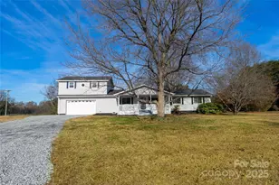 228 Brumley Rd, Mooresville, NC 28115 - Photo 6