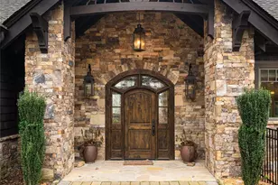 2 Cherokee Orchard Ct, Fairview, NC 28730 - Photo 2