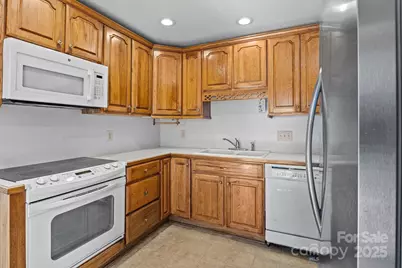 127 Edgeway Road, Mooresville, NC 28117 - Photo 18