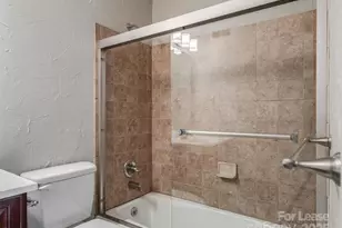 406 W 9th St, Charlotte, NC 28202 - Photo 12