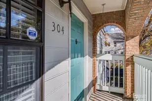 406 W 9th St, Charlotte, NC 28202 - Photo 2