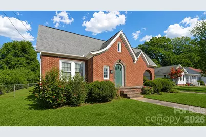 552 Hyde Park Drive NE, Concord, NC 28025 - Photo 2