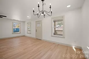 503 W 12th St, Newton, NC 28658 - Photo 10