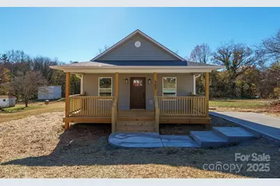 503 W 12th Street, Newton, NC 28658 - Photo 2