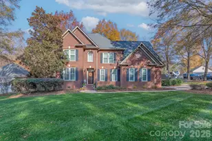 2117 Keegan Ct, Matthews, NC 28104 - Photo 2