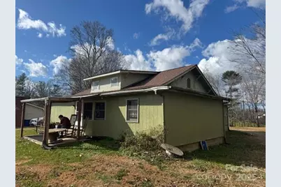 25 Highland Street, Weaverville, NC 28787 - Photo 2