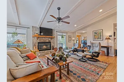 482 Wildcat Mountain Road, Waynesville, NC 28786 - Photo 12