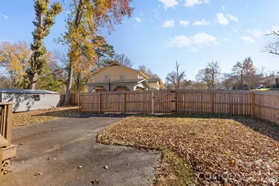 1323 Ranch Road, Charlotte, NC 28208 - Photo 20