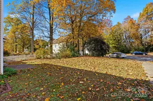 2019 Aberglen Dr, Charlotte, NC 28262 - Photo 42