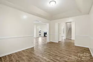 2019 Aberglen Dr, Charlotte, NC 28262 - Photo 16