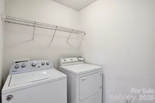 2019 Aberglen Dr, Charlotte, NC 28262 - Photo 30