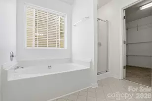 2019 Aberglen Dr, Charlotte, NC 28262 - Photo 20