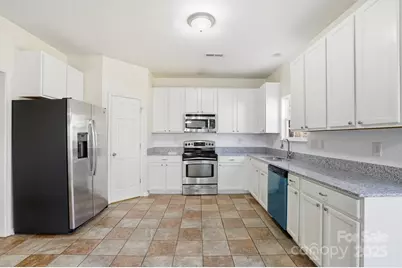 2019 Aberglen Drive, Charlotte, NC 28262 - Photo 12