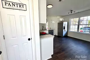 1135 Hannah Rae Ct, Charlotte, NC 28214 - Photo 10