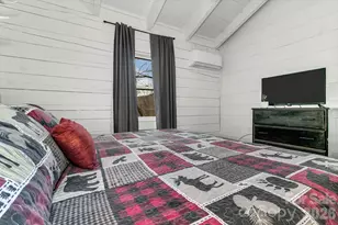 35 Creeds Cove Ln, Waynesville, NC 28785 - Photo 38