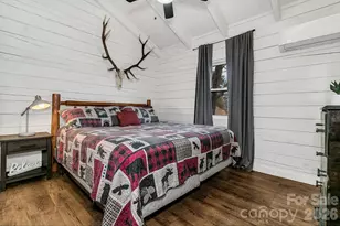 35 Creeds Cove Ln, Waynesville, NC 28785 - Photo 36