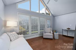 54 Lake Pointe Cir, Hendersonville, NC 28792 - Photo 2