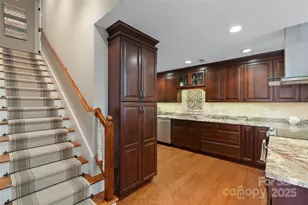 54 Lake Pointe Cir, Hendersonville, NC 28792 - Photo 14