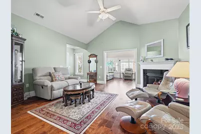 128 Adelaide Way, Rock Hill, SC 29732 - Photo 6