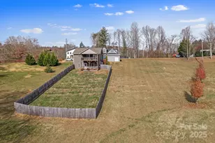 39 Curtis Miles Rd, Alexander, NC 28701 - Photo 34