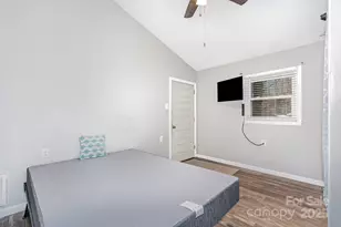 708 Noles Dr, Mount Holly, NC 28120 - Photo 16