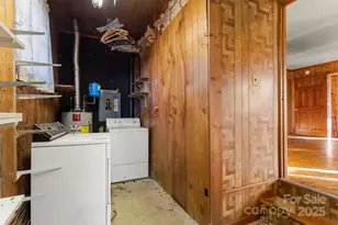 1801 Gemway Dr, Charlotte, NC 28216 - Photo 30