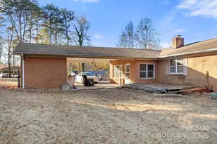 1801 Gemway Dr, Charlotte, NC 28216 - Photo 32