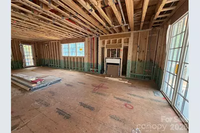 733 Charles Avenue, Charlotte, NC 28205 - Photo 2