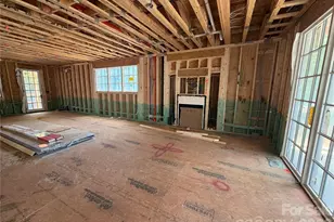 733 Charles Ave, Charlotte, NC 28205 - Photo 2