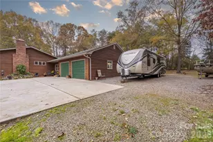 2174 Lynmore Dr, Sherrills Ford, NC 28673 - Photo 4