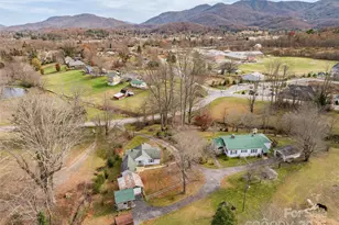 396 Will Hyatt Rd, Waynesville, NC 28786 - Photo 20
