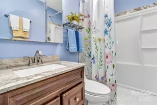 121 Cimarron Dr, Asheville, NC 28803 - Photo 24