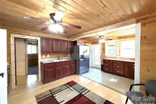 55 Summit View Dr, Marshall, NC 28753 - Photo 18