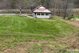 55 Summit View Dr, Marshall, NC 28753 - Photo 22