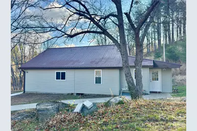 55 Summit View Drive, Marshall, NC 28753 - Photo 2