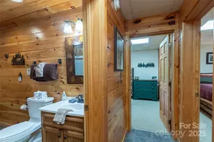 44 Riverside Dr, Whittier, NC 28789 - Photo 22